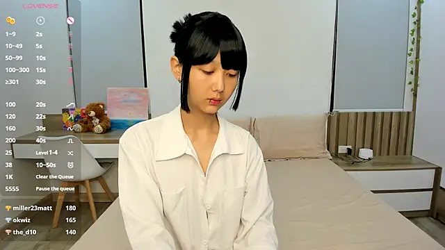 gabby little online show from May 2026 01:42:01 PM