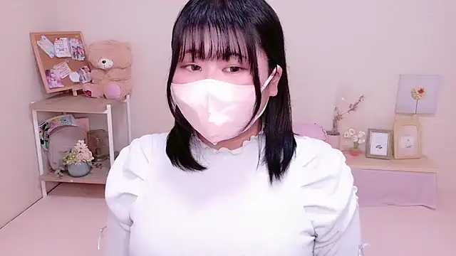 Snapshot of NANAMInn_ chatting on December 2025 11:03:02 AM NANAMInn online show from December 2025 11:03:02 AM