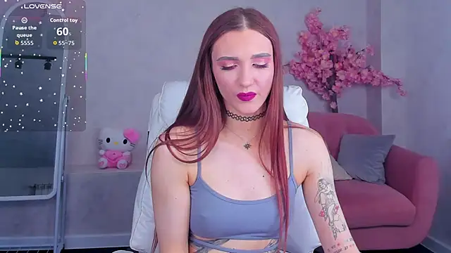 Snapshot of Alisha_Green chatting on April 2026 09:47:02 AM Alisha Green online show from April 2026 09:47:02 AM