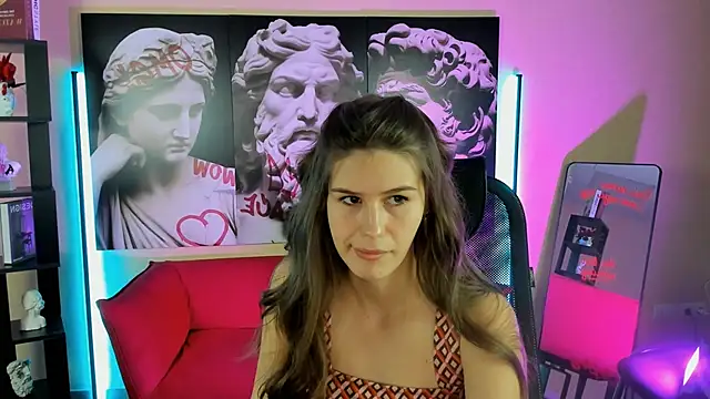 EmillySparks online show from September 2025 01:20:01 PM