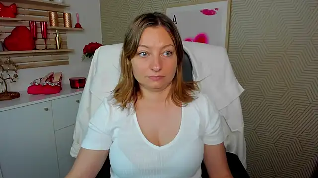 angelaSamt online show from June 2026 05:30:01 AM