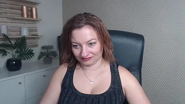 angelaSamt online show from October 2025 06:43:02 AM