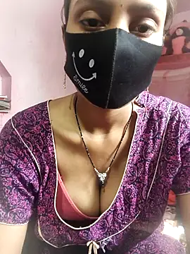 posewith online show from February 2026 07:44:01 AM