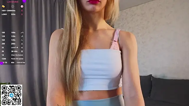 NaughtySeraphine online show from April 2026 05:02:01 AM