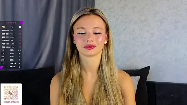 NaughtySeraphine online show from October 2025 06:12:01 AM