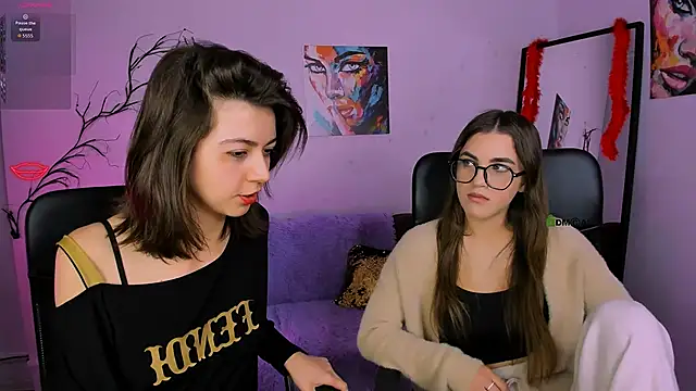 Snapshot of kitniss_dreamy chatting on November 2025 01:44:02 PM kitniss dreamy online show from November 2025 01:44:02 PM