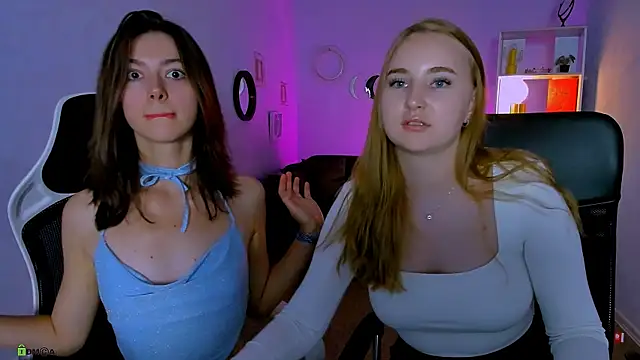 Snapshot of kitniss_dreamy chatting on September 2025 11:22:02 AM kitniss dreamy online show from September 2025 11:22:02 AM