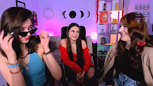 kitniss dreamy online show from April 2026 07:19:01 PM