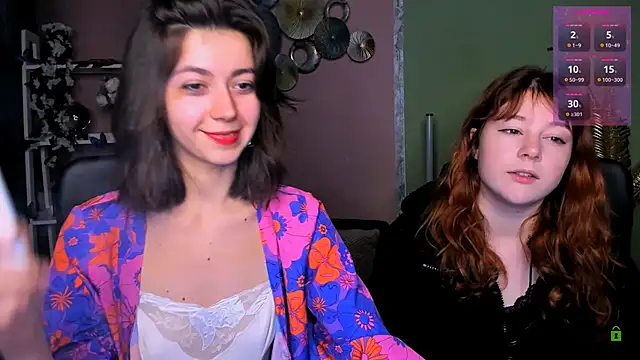 Snapshot of kitniss_dreamy chatting on November 2025 08:34:01 PM kitniss dreamy online show from November 2025 08:34:01 PM