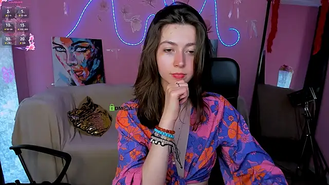 kitniss dreamy online show from June 2026 02:53:01 AM