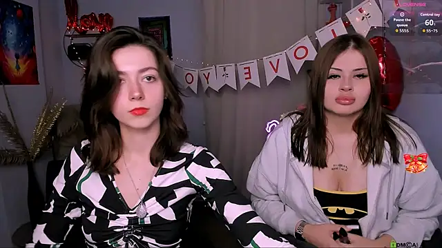 Snapshot of kitniss_dreamy chatting on February 2026 08:50:02 PM kitniss dreamy online show from February 2026 08:50:02 PM