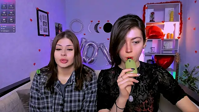 Snapshot of kitniss_dreamy chatting on February 2026 08:27:02 PM kitniss dreamy online show from February 2026 08:27:02 PM