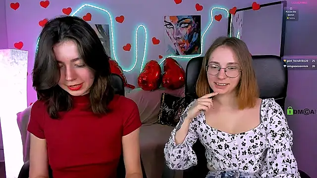 Snapshot of kitniss_dreamy chatting on February 2026 01:33:02 PM kitniss dreamy online show from February 2026 01:33:02 PM