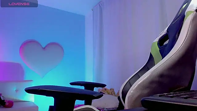 Snapshot of yankees_ chatting on October 2025 04:18:02 PM yankees online show from October 2025 04:18:02 PM