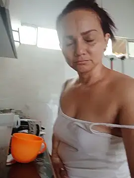 Amanda39 online show from May 2026 02:02:02 PM