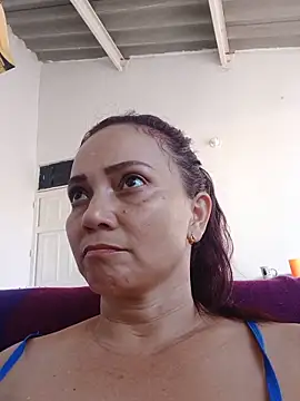Amanda39 online show from June 2026 09:01:01 PM