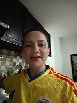 Amanda39 online show from June 2026 12:20:01 AM
