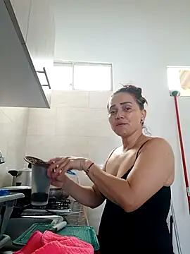 Amanda39 online show from April 2026 03:24:02 PM