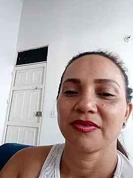 Amanda39 online show from April 2026 09:08:01 PM