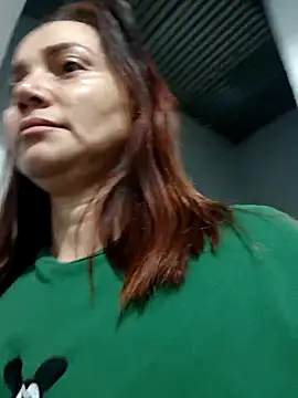 Amanda39 online show from November 2025 10:52:01 AM