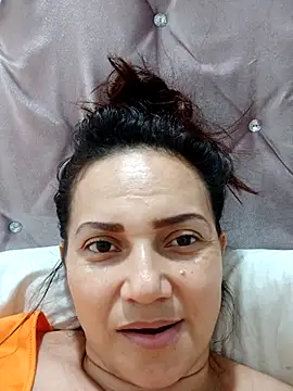 Amanda39 online show from April 2026 12:56:02 AM