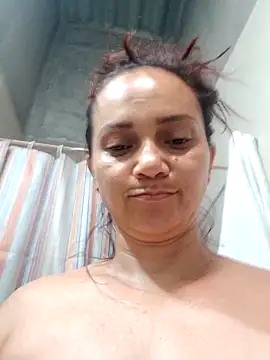 Amanda39 online show from April 2026 01:06:02 PM