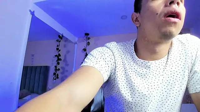 Muscle Scott online show from February 2026 01:55:02 PM