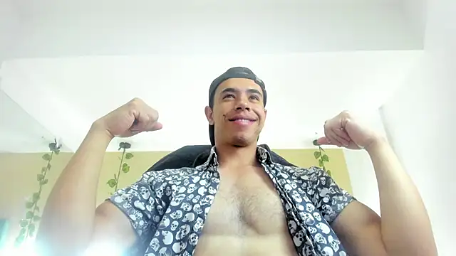 Muscle Scott online show from September 2025 12:11:02 PM