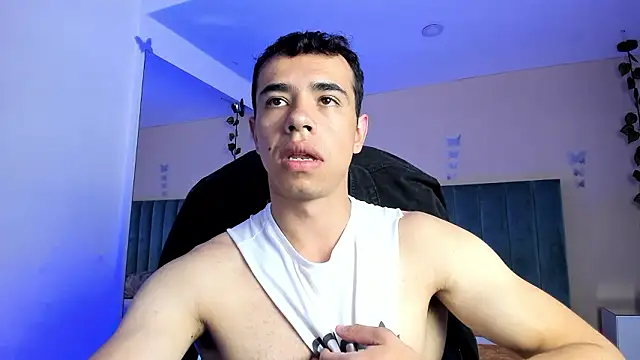 Muscle Scott online show from February 2026 01:44:01 PM