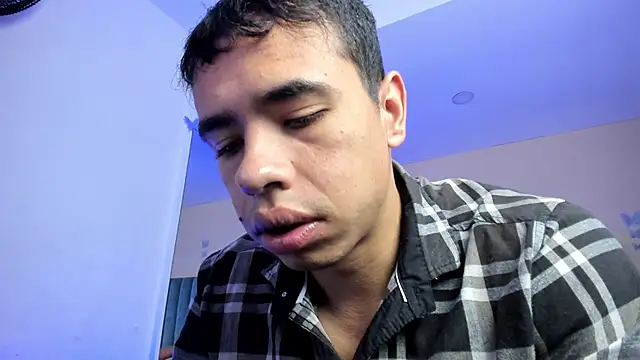 Muscle Scott online show from February 2026 01:23:01 PM