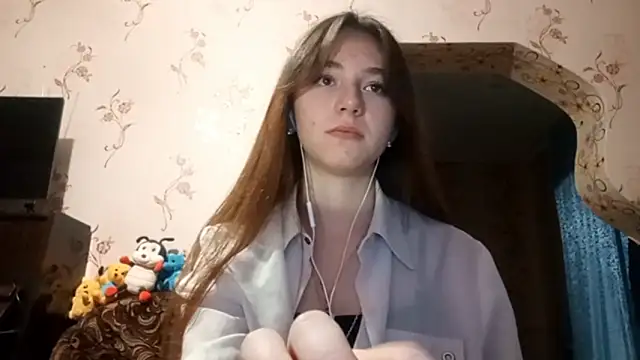 Sophiecuttie online show from September 2025 03:07:02 PM