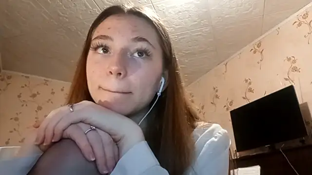 Sophiecuttie online show from September 2025 04:28:02 PM