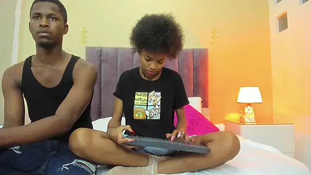 Kiaraa y Her Crazy online show from January 2026 03:46:01 AM