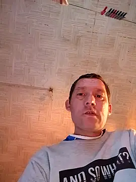 Snapshot of frederic198 chatting on May 2026 06:32:02 PM frederic198 online show from May 2026 06:32:02 PM