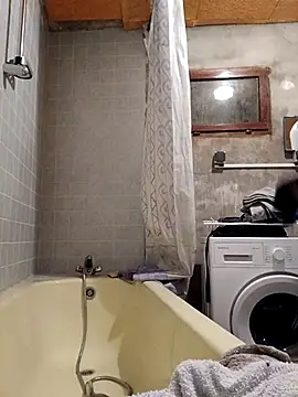 frederic198 online show from October 2025 05:14:02 PM