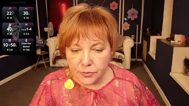 Kira Kenett online show from May 2026 05:09:01 PM
