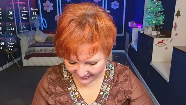 Kira Kenett online show from December 2025 08:36:01 AM