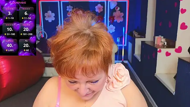 Kira Kenett online show from February 2026 06:34:02 AM