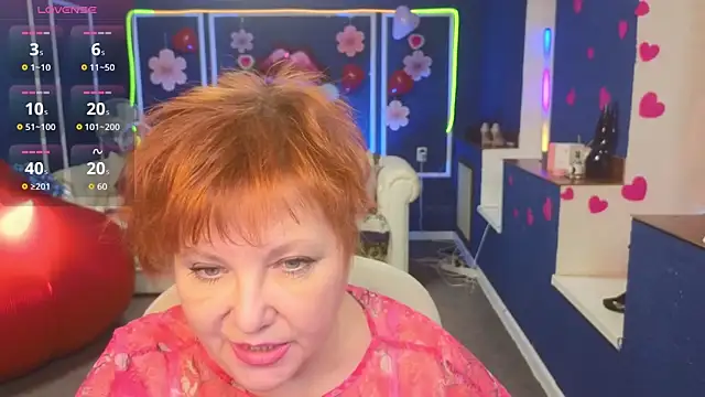 Kira Kenett online show from February 2026 11:32:01 AM