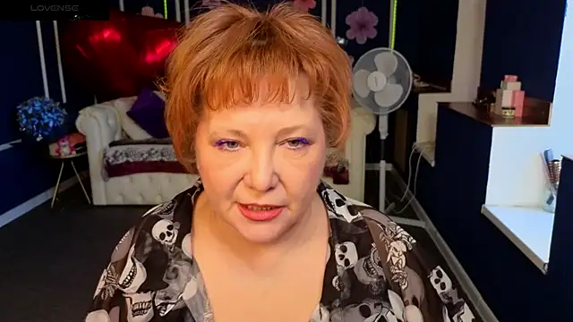 Kira Kenett online show from May 2026 06:08:01 AM