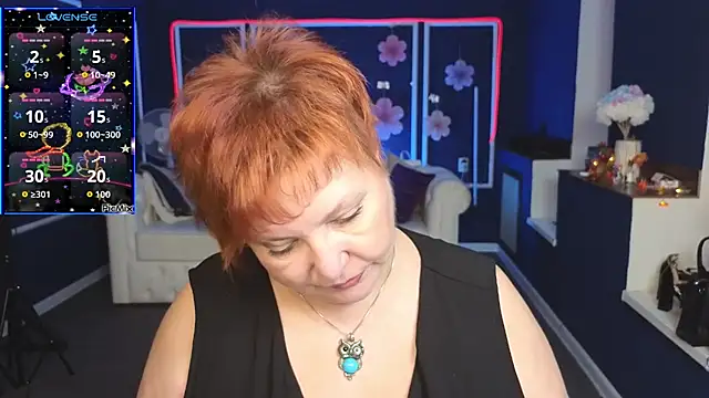 Kira Kenett online show from October 2025 07:21:01 AM