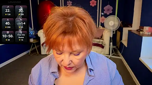 Kira Kenett online show from May 2026 04:54:02 AM