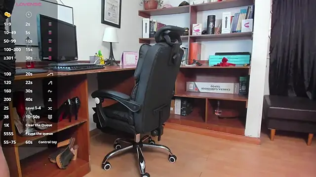 GretaVoss  online show from March 2026 04:09:02 PM