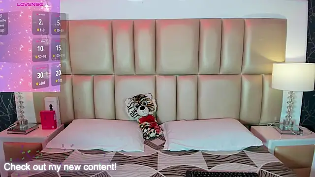 HatsaJones online show from February 2026 04:24:01 AM