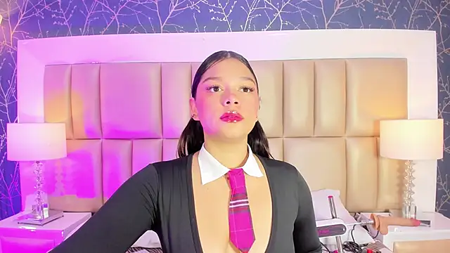 HatsaJones online show from March 2026 03:58:02 AM