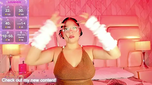 HatsaJones online show from February 2026 04:12:02 AM