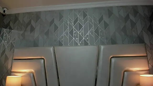 HatsaJones online show from March 2026 03:56:04 AM