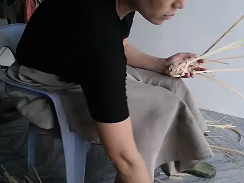 Snapshot of Baohot18 chatting on September 2025 07:04:02 AM Baohot18 online show from September 2025 07:04:02 AM