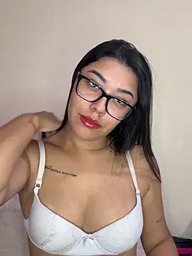 Alexa69xx online show from May 2026 11:43:02 PM