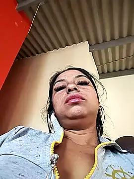 AnggelicaSwan21 online show from September 2025 03:30:01 PM